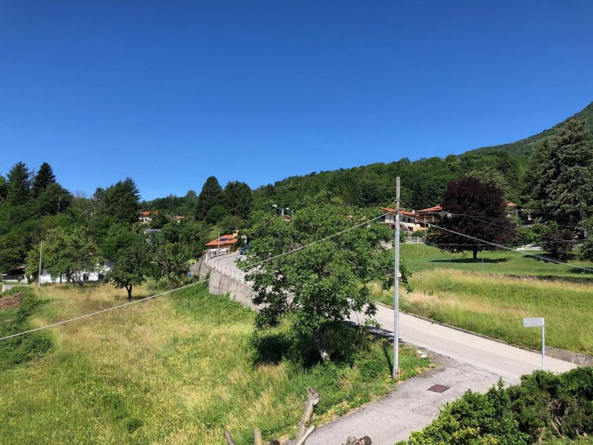 Appartamento Turistico - Via Montenudo Casalzuigno Exterior foto